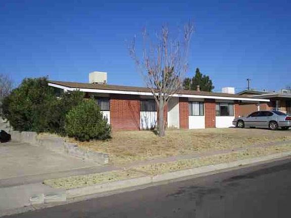 2nd image of 1909 Darlene Dr
