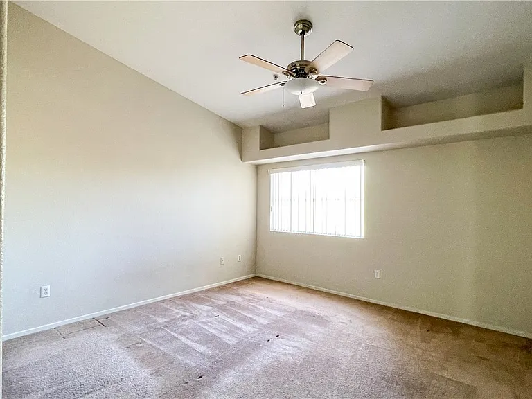 10500 Pine Pointe Ave #203 — Photo 5