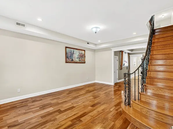 2515 S 16th St, Philadelphia, PA 19145