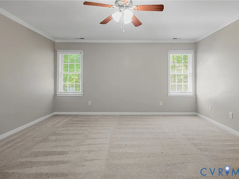 3924 Liberty Point Dr — Photo 31