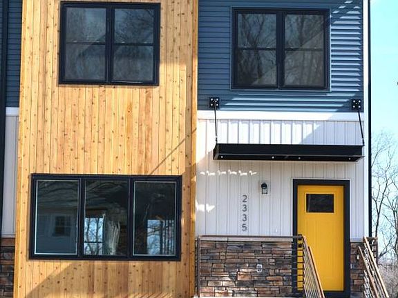2nd image of 2303-2343 2nd St #2337