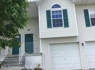 18711 E 13th Terrace Ct N, Independence, MO 64056