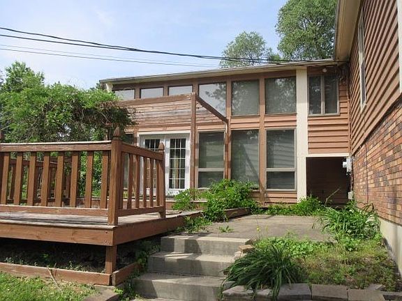 3rd image of 5377 Country Ln