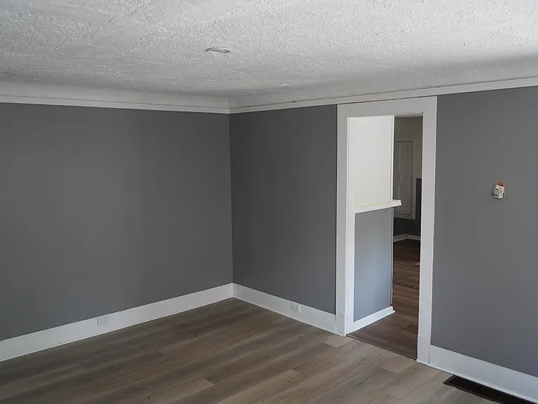 3405 Tate Ave — Photo 6