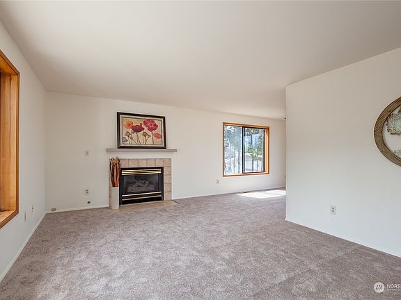4th image of 27003 16th Avenue S