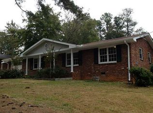 2321 Hollyridge Dr, Dallas, GA 30157