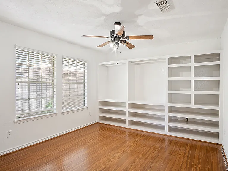 1253 Du Barry Ln — Photo 13