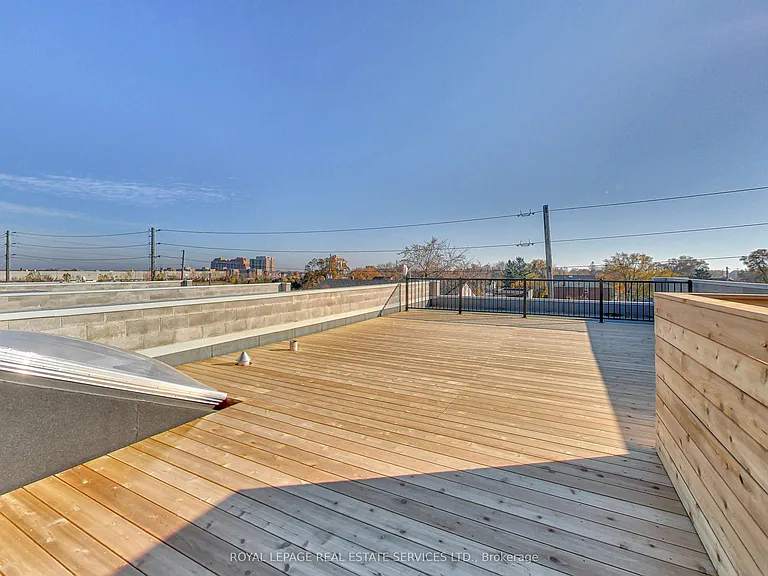 300 New Toronto St #7 — Photo 20