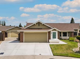 9481 Whithorn Ct, Elk Grove, CA 95758