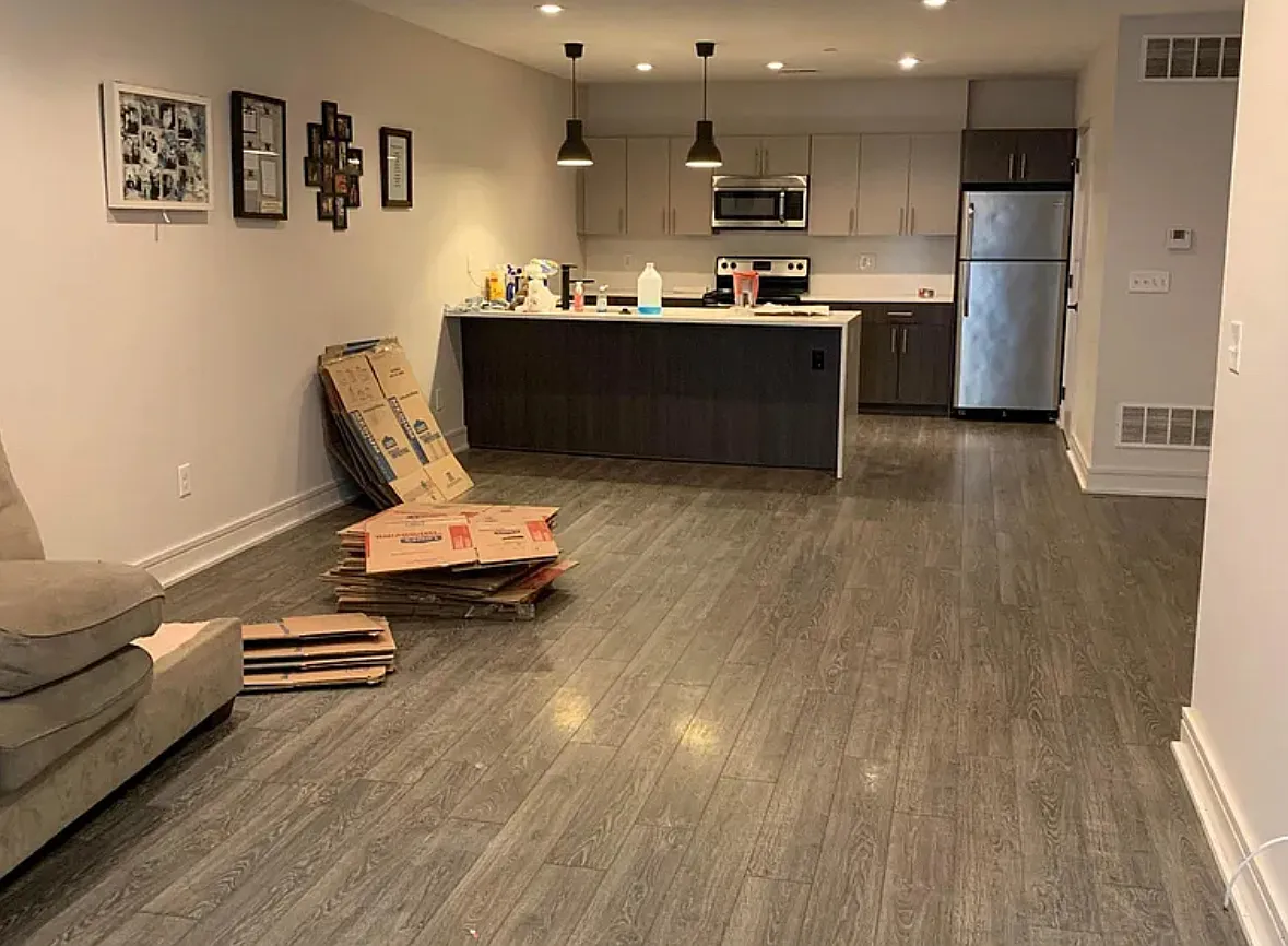 2 bed, 1075 sqft, $2,000 — Photo 1