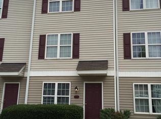 17 Red Ln, Raleigh, NC 27606