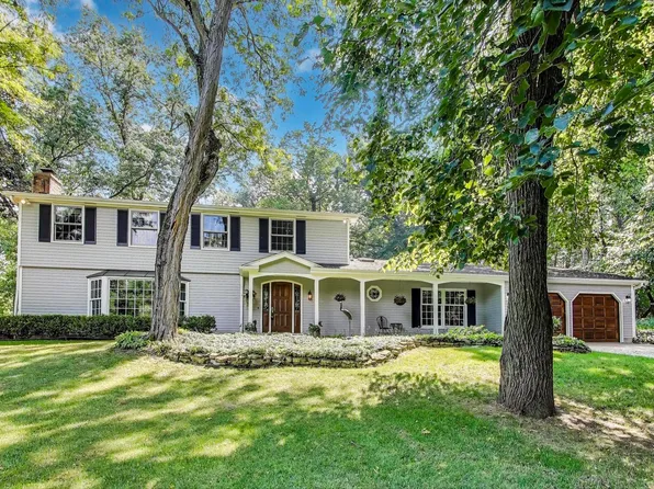 257 Kimberly Rd, North Barrington, IL 60010