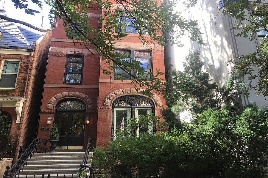 1st image of 1240 N Dearborn St #G