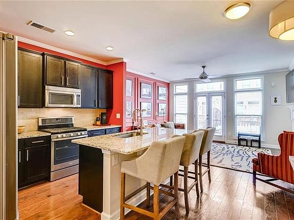 4th image of 2271 Lavista Sq NE