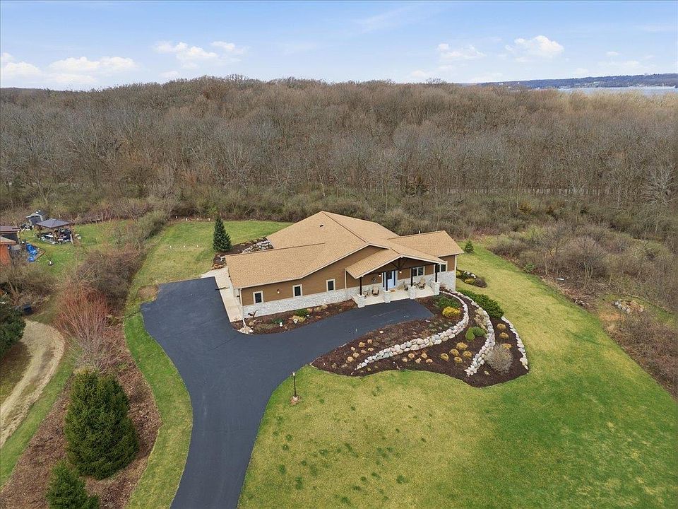 1st image of W4293 Meadow Ct