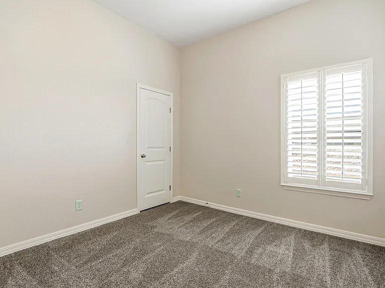 925 Louisiana Downs Ave — Photo 16