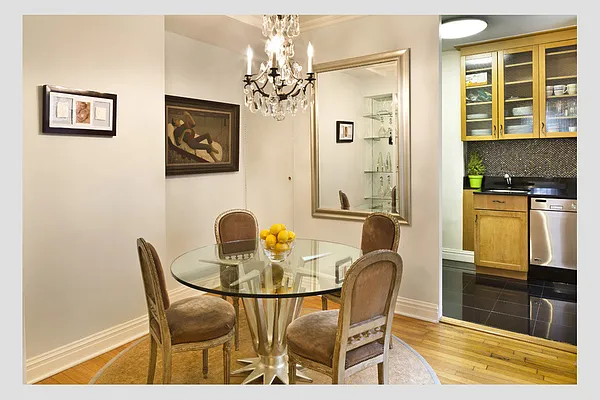 Sold by Stribling | media 17