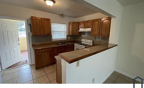 5th image of 1030 62nd Ave S #D-3