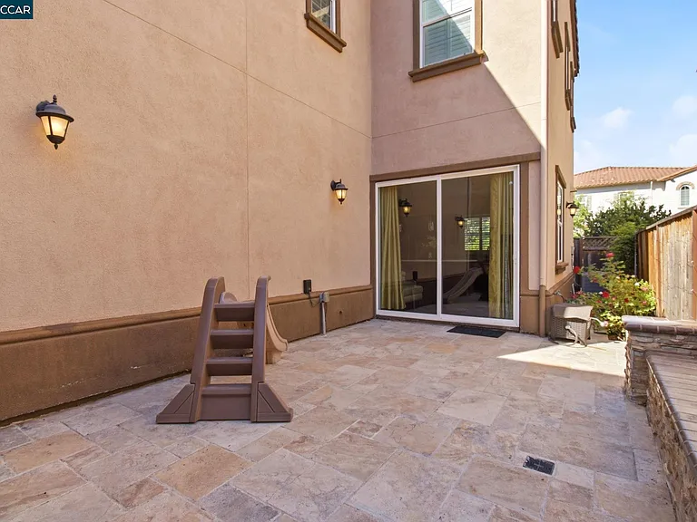 1365 Bayberry View Ln — Photo 35