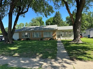 1820 South St, Lexington, MO 64067