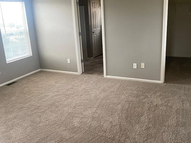 11801 Bolton Cir — Photo 12