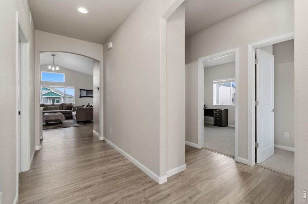 217 Saskatoon Dr