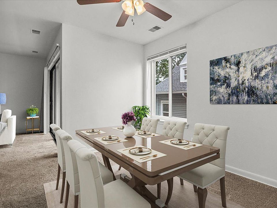 Separate Dining Area Off Kitchen