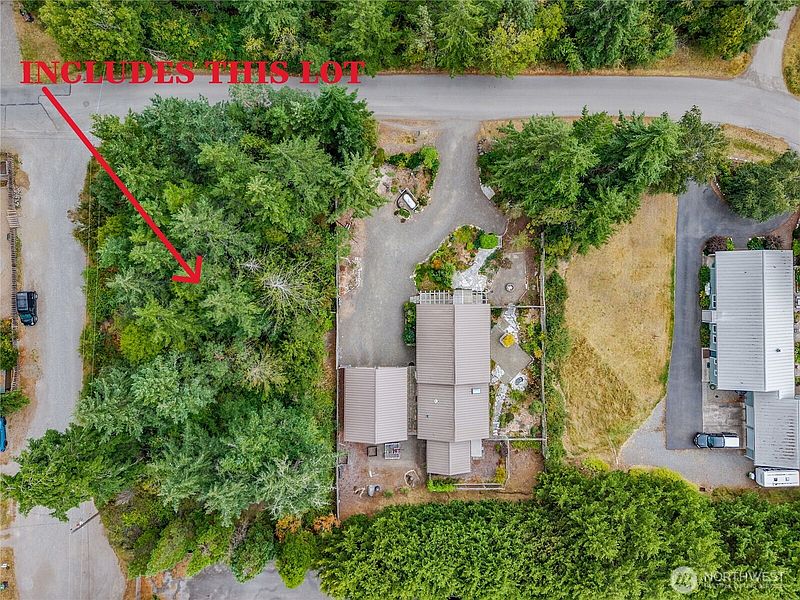 2nd image of 2957 Hancock Street