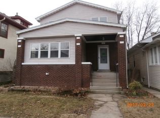 1127 Gunderson Ave, Oak Park, IL 60304