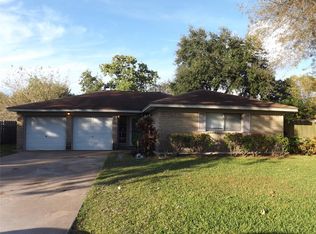2810 7th Ave N, Texas City, TX 77590