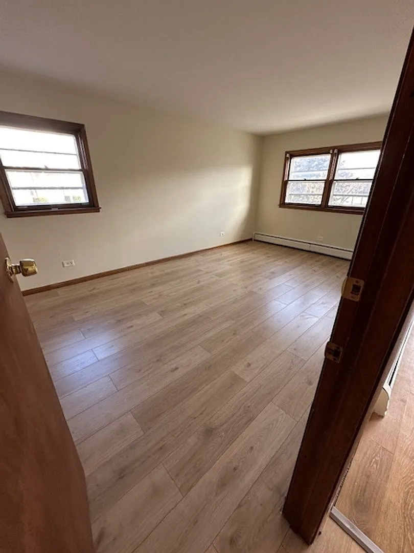 4509 Forest Ave — Photo 4