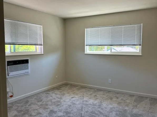 217 Santa Alicia Dr, Rohnert Park, CA 94928