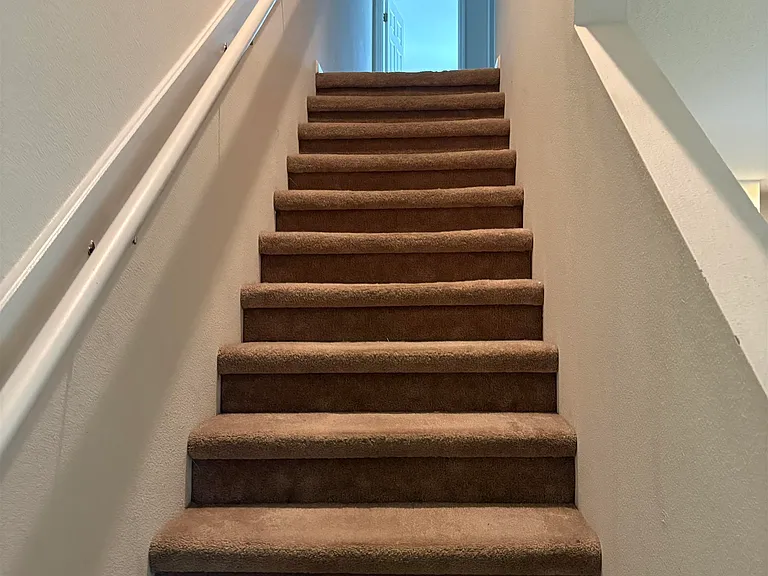 209 E Pisa Pl — Photo 17