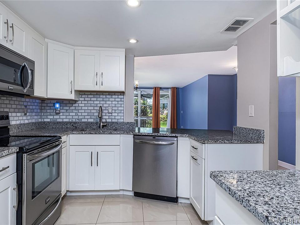 1st image of 1670 NE 191st St #1043