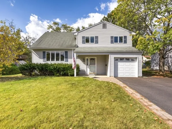 19 Catalina Dr, Somerville Boro, NJ 08876