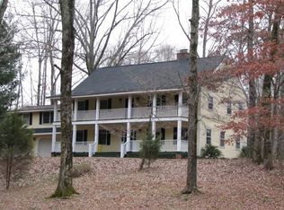 7918 Selcer Rd, Hixson, TN 37343