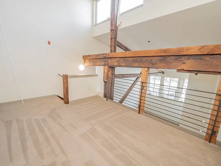 Boathouse Lofts — Photo 11