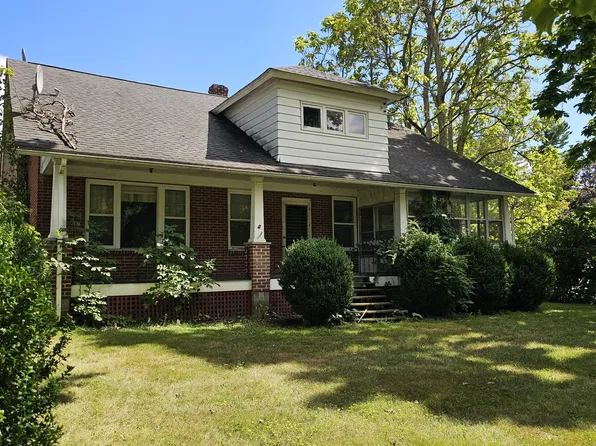 6026 Sam Snead Hwy, Hot Springs, VA 24445