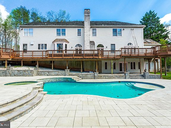 2nd image of 7780 Kelly Ann Ct