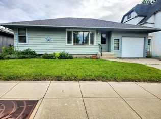 717 10th St, Worthington, MN 56187