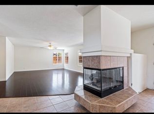 5604 Capri Ct, Palmdale, CA 93552