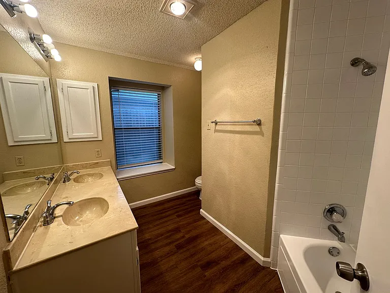 6416 Brookhaven Trl — Photo 26