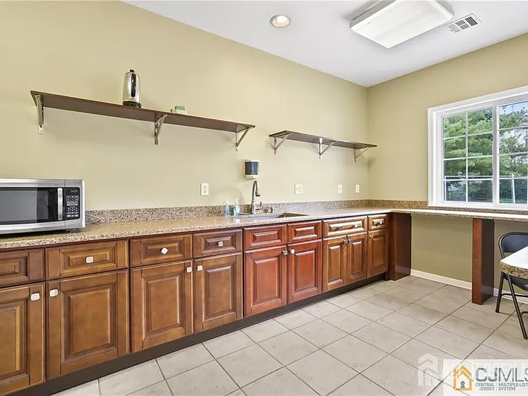 6 Chimney Ct — Photo 6