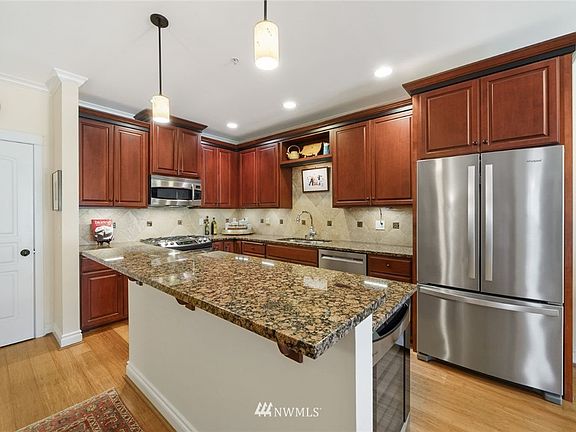 5th image of 505 Broadway #500