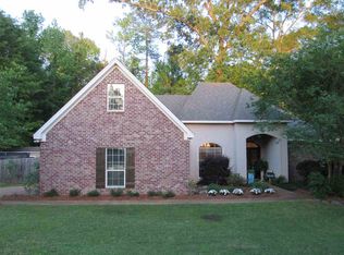 429 Old Town Cir, Brandon, MS 39042