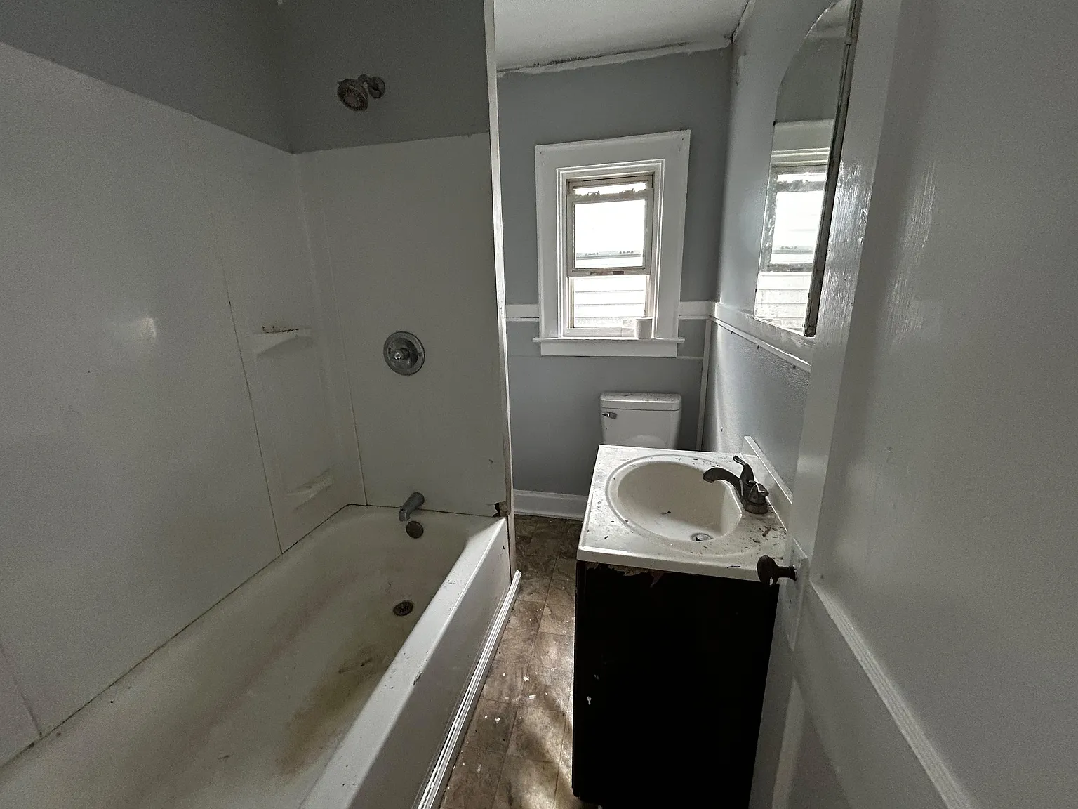 4 bed, 1772 sqft, $1,850 — Photo 2