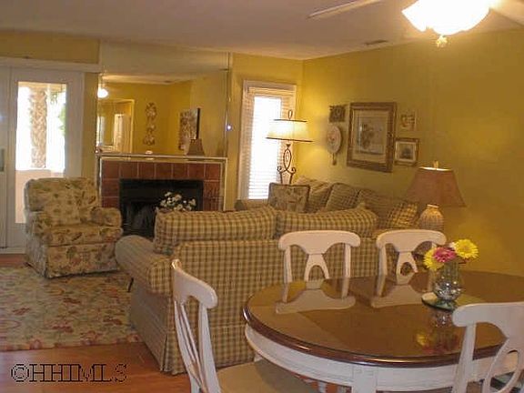 2nd image of 70 Shipyard Dr APT 218