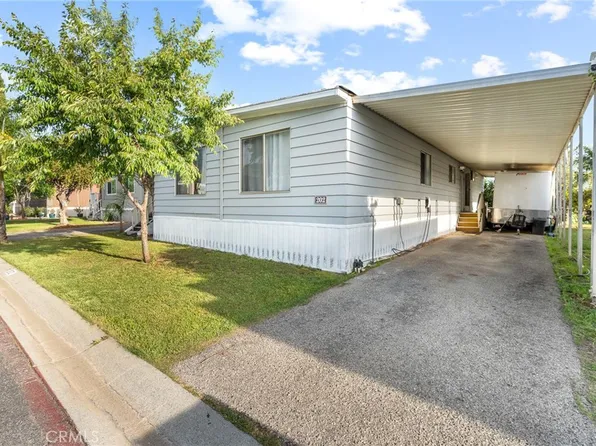 1425 Cherry Ave #202, Beaumont, CA 92223