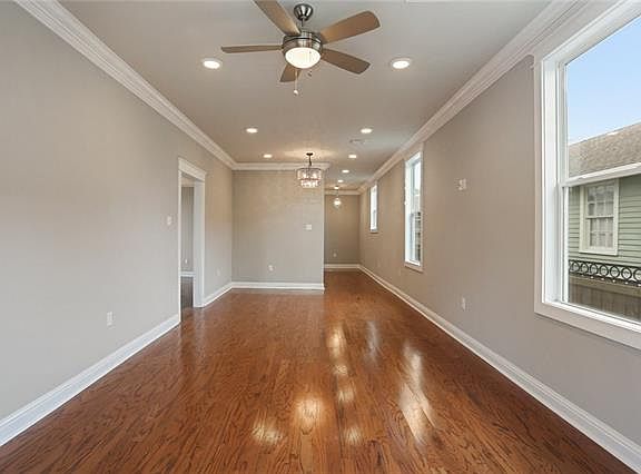 2nd image of 1704 Eagle St