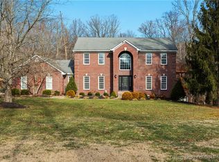 4858 Pinecrest Drive NE, Georgetown, IN 47122